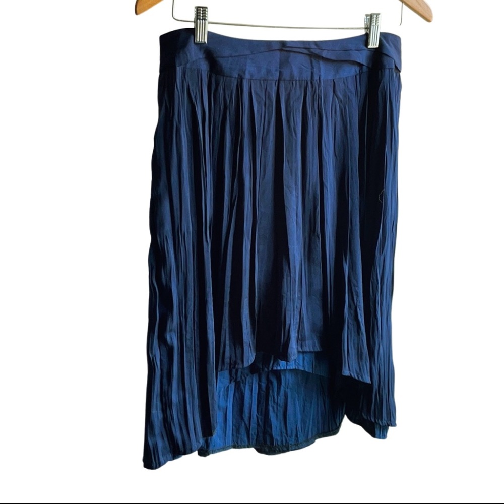 Chicos pleated crinkle high low midi skirt